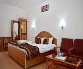 Hotel D'Zojila